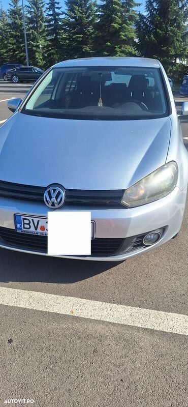 Gri Utilizat 2011 VW Golf VI Hatchback | 4.200 EUR (Preț bun) - Imagine 1/4