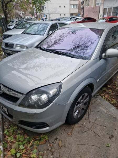 Utilizat 2008 Opel Vectra Hatchback | 3.200 EUR (Preț OK) - Imagine 1/4