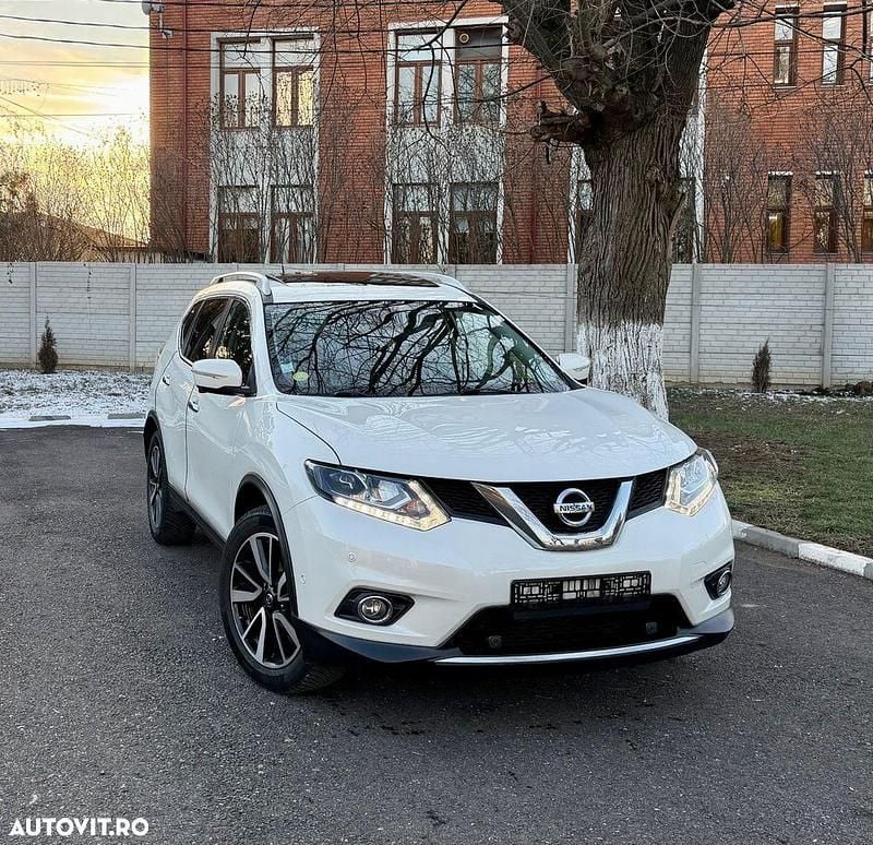 Culoarealb Second-hand 2017 Nissan X-Trail Tekna SUV | 13.590 EUR (Preț OK) - Imagine 1/4