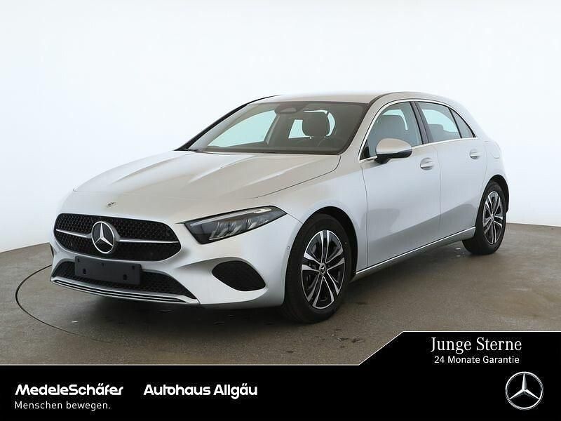 Utilizat 2024 Mercedes A180 Progressive | 31.748 EUR (Preț OK) - Imagine 1/1