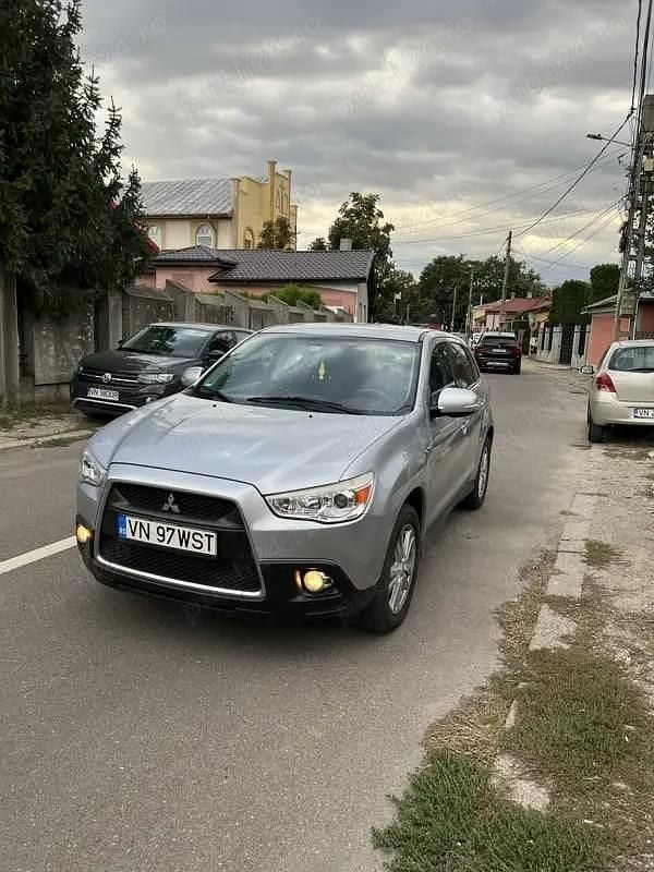 Utilizat 2011 Mitsubishi ASX SUV | 6.850 EUR (Puțin scump) - Imagine 1/4