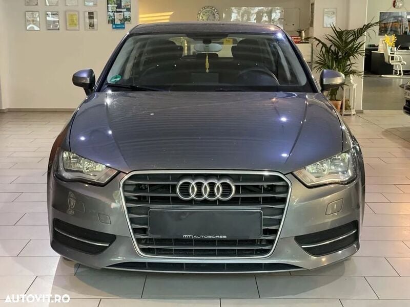 Second-hand Audi A3 Attraction 150 CP (110 kW) 2015 Gri Hatchback