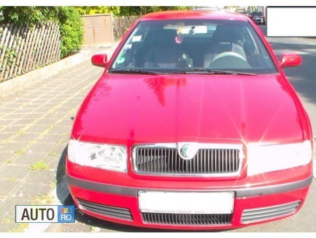 Rosu Utilizat 2006 Skoda Octavia Tour Berlinǎ | 3.000 EUR (Preț OK) - Imagine 1/4