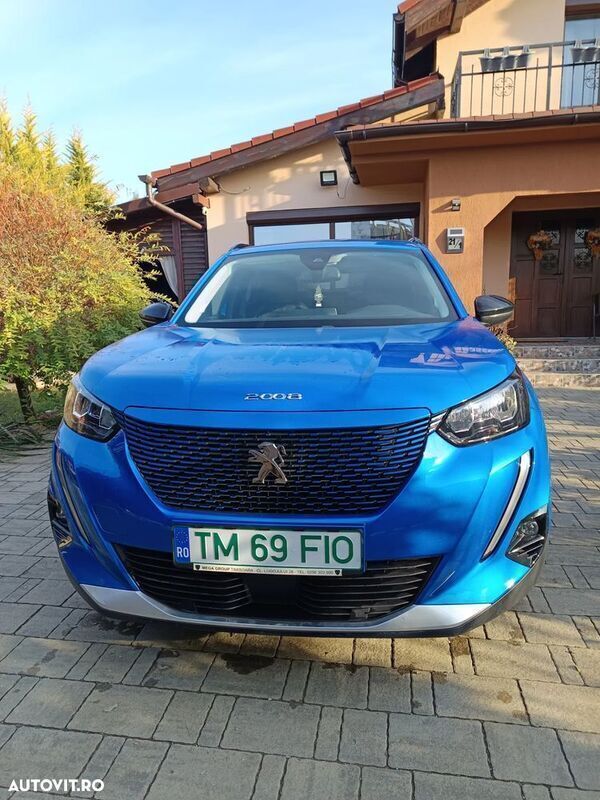 Albastru Utilizat 2022 Peugeot e-2008 Allure SUV | 18.700 EUR - Imagine 1/4