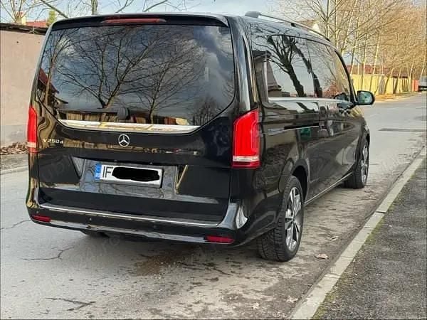 Second-hand Mercedes V250 190 CP (139 kW) 2017 Negru Monovolum