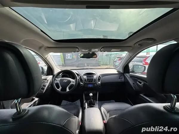 Utilizat 2013 Hyundai ix35 SUV | 8.390 EUR (Preț OK) - Imagine 1/4