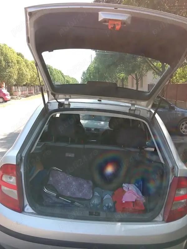 Utilizat 2000 Skoda Fabia Break | 1.200 EUR (Preț OK) - Imagine 1/4