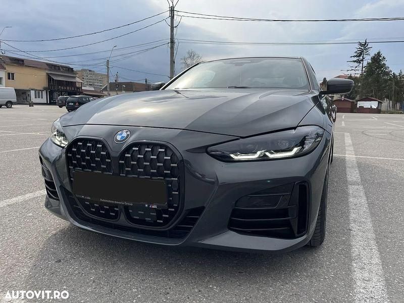 Culoarealte culori Utilizat 2021 BMW M4 Shadowline Coupe | 41.200 EUR - Imagine 1/4