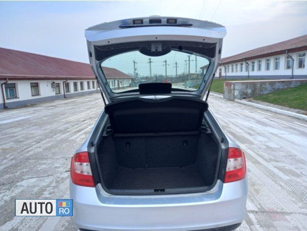 Second-hand Skoda Rapid 105 CP (77 kW) 2014 Berlinǎ