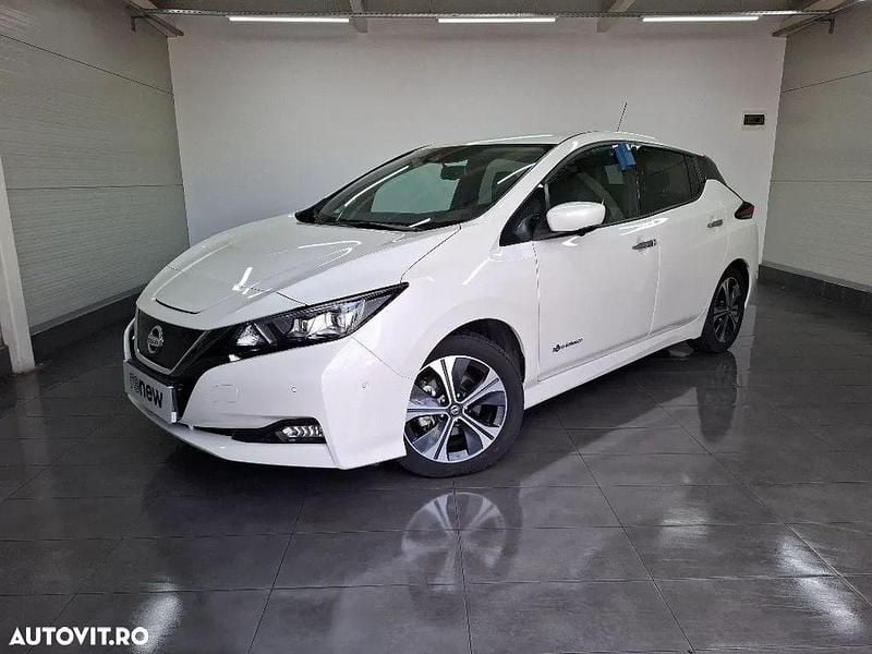 Alb Utilizat 2020 Nissan Leaf Tekna Hatchback | 17.000 EUR (Preț OK) - Imagine 1/4