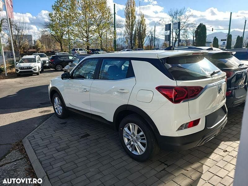 Nouă Ssangyong (KGM) Korando 163 CP (119 kW) 2025 Culoarealb SUV