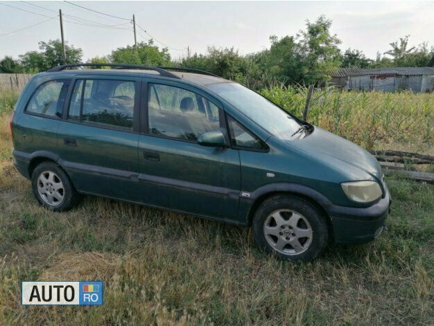 Verde Utilizat 2003 Opel Zafira Monovolum | 1.200 EUR - Imagine 1/4
