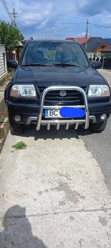 Albastru Utilizat 2004 Suzuki Grand Vitara SUV | 5.800 EUR (Preț OK) - Imagine 1/4