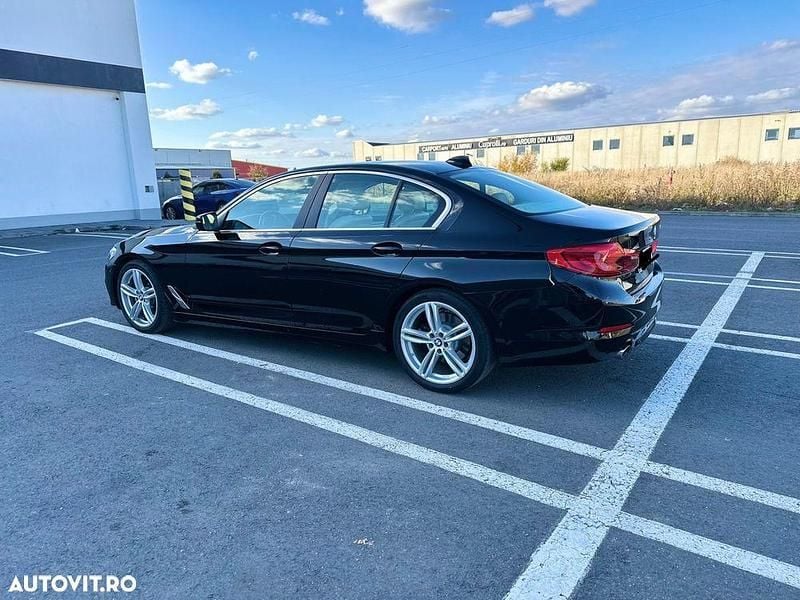 Second-hand BMW 520 Efficient Dynamics 190 CP (139 kW) 2017 Culoarenegru Berlinǎ