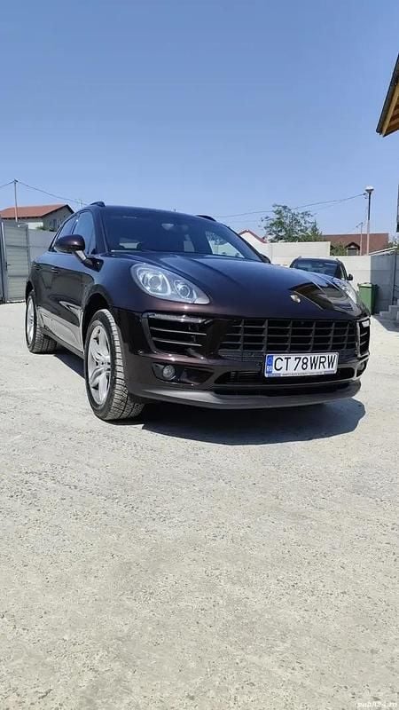Maro Utilizat 2015 Porsche Macan S SUV | 30.000 EUR (Preț OK) - Imagine 1/4