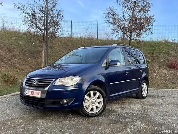 Second-hand VW Touran 105 CP (77 kW) 2019 Monovolum