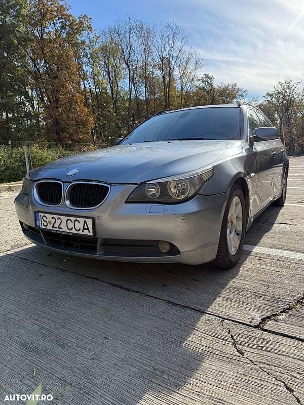 Culoareargint Utilizat 2005 BMW 520 Break | 3.100 EUR (Preț bun) - Imagine 1/4