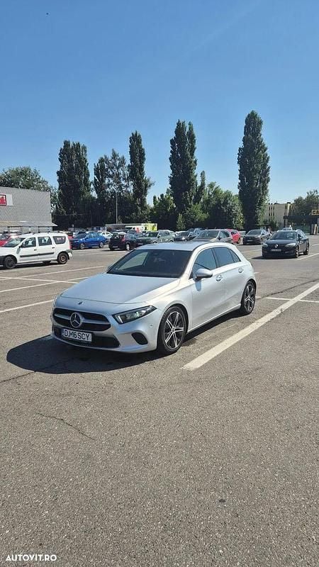 Culoaregri Second-hand 2018 Mercedes A200 Hatchback | 18.900 EUR (Preț OK) - Imagine 1/4