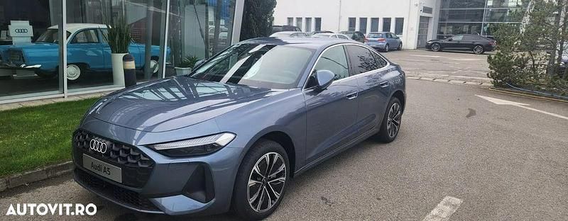 Nouă Audi A5 Advanced Plus 150 CP (110 kW) 2025 Culoarerosu Coupe