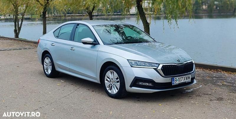 Second-hand Skoda Octavia Ambition 149 CP (109 kW) 2020 Culoareargint Berlinǎ