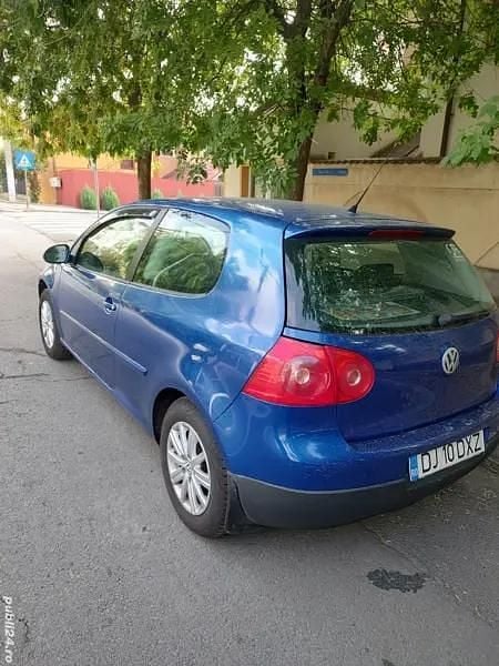 Second-hand 2005 VW Golf Coupe | 1.750 EUR (Preț OK) - Imagine 1/3