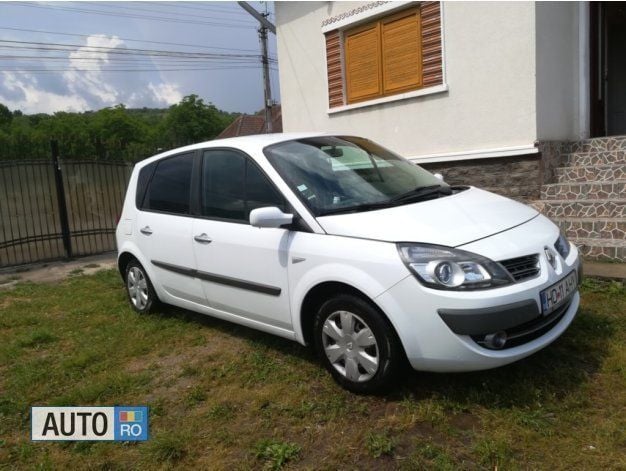 Second-hand Renault Scénic III 110 CP (80 kW) 2009 Alb Monovolum