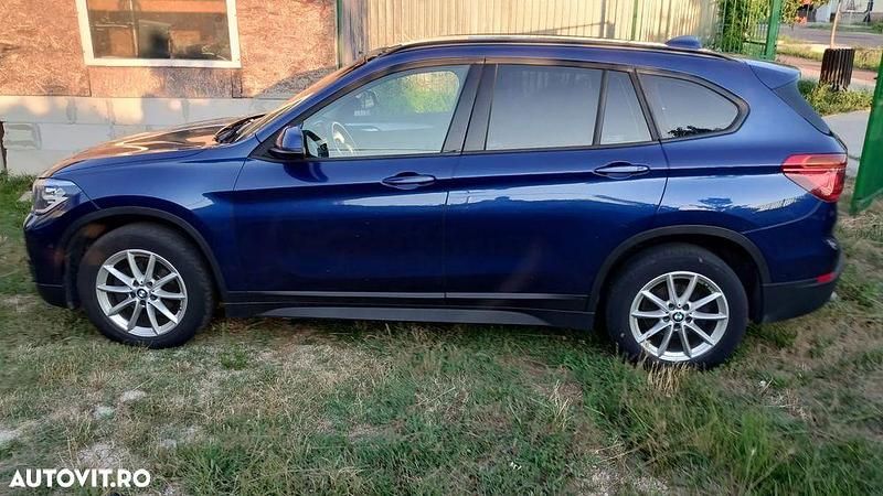 Albastru Utilizat 2019 BMW X1 SUV | 13.900 EUR (Super Preț) - Imagine 1/4