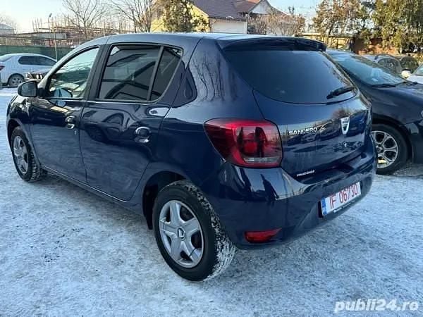 Second-hand Dacia Sandero Lauréate 90 CP (66 kW) 2017 Albastru Hatchback