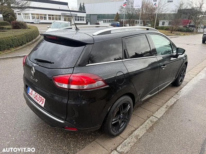 Second-hand Renault Clio GrandTour Intens 90 CP (66 kW) 2020 Culoarenegru Break