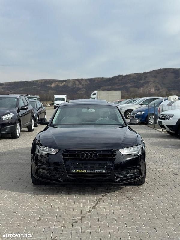 Second-hand Audi A5 150 CP (110 kW) 2014 Culoarenegru Coupe