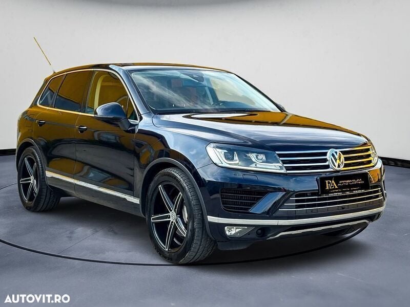 Albastru Utilizat 2016 VW Touareg Terrain Tech SUV | 17.499 EUR (Super Preț) - Imagine 1/4