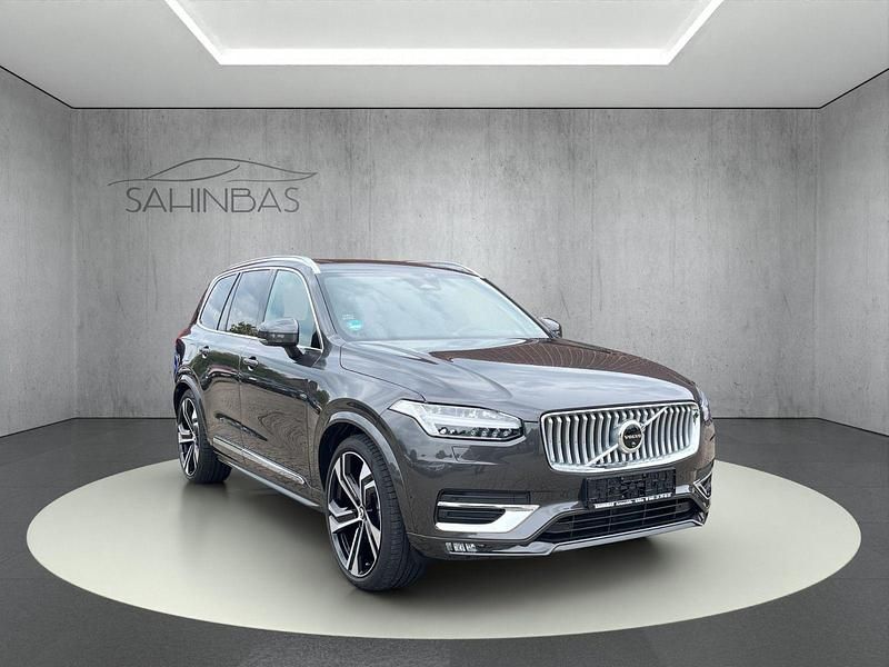 Second-hand Volvo XC90 Ultimate 235 CP (172 kW) 2023 SUV