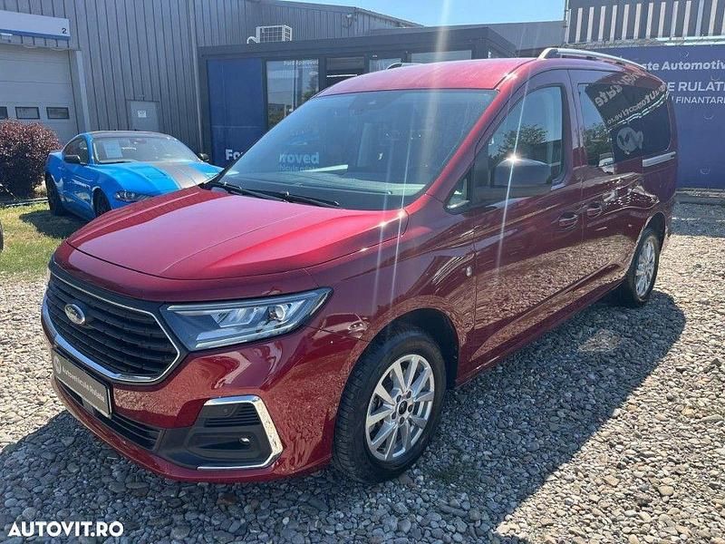 Second-hand Ford Tourneo Connect 121 CP (88 kW) 2024 Culoarerosu Monovolum