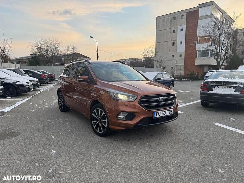Second-hand Ford Kuga ST-Line 180 CP (132 kW) 2018 Culoareportocaliu SUV