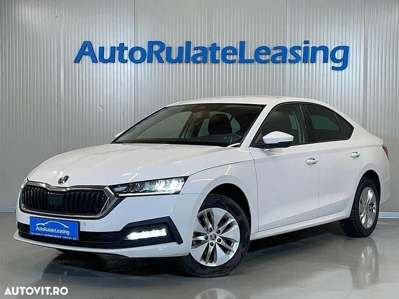 Alb Utilizat 2020 Skoda Octavia Ambition Berlinǎ | 17.990 EUR (Preț OK) - Imagine 1/4