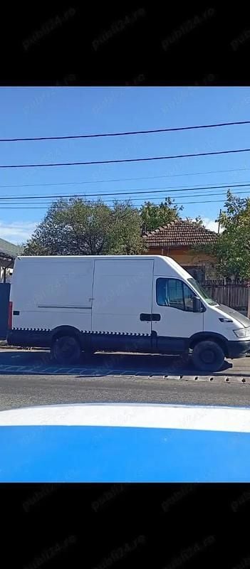 Second-hand 2006 Iveco Daily | 3.200 EUR (Super Preț) - Imagine 1/4