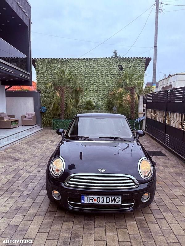 Culoarealbastru Utilizat 2008 Mini Cooper Coupé Coupe | 2.099 EUR - Imagine 1/4