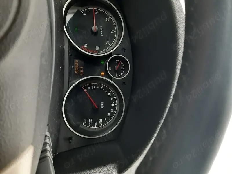 Utilizat 2007 Opel Astra Hatchback | 2.300 EUR (Preț OK) - Imagine 1/4