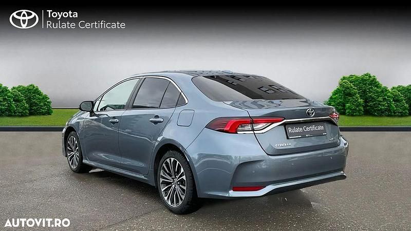 Second-hand Toyota Corolla 140 CP (102 kW) 2025 Culoaregri Berlinǎ