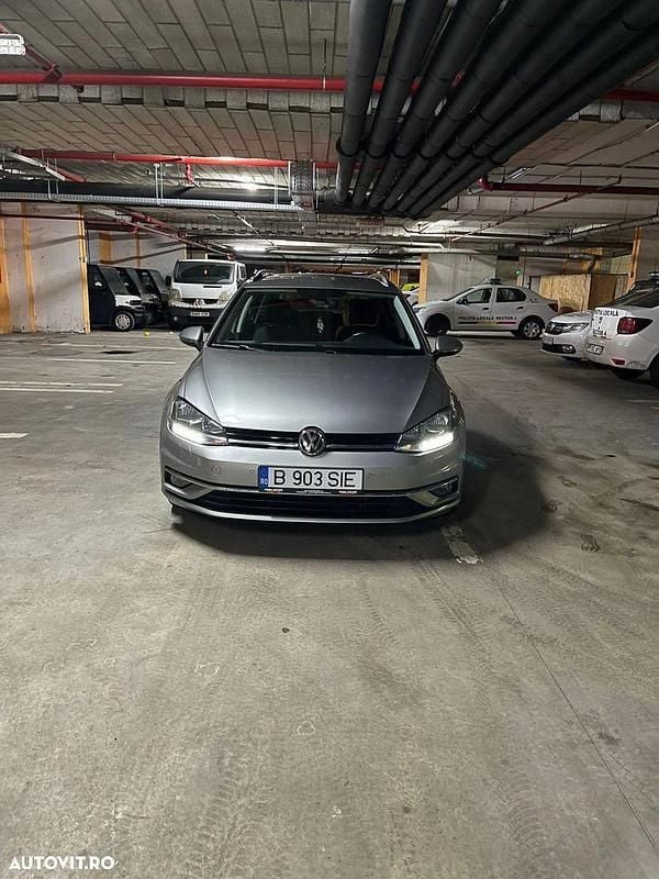 Second-hand VW Golf VII Comfortline 116 CP (85 kW) 2018 Culoaregri Break