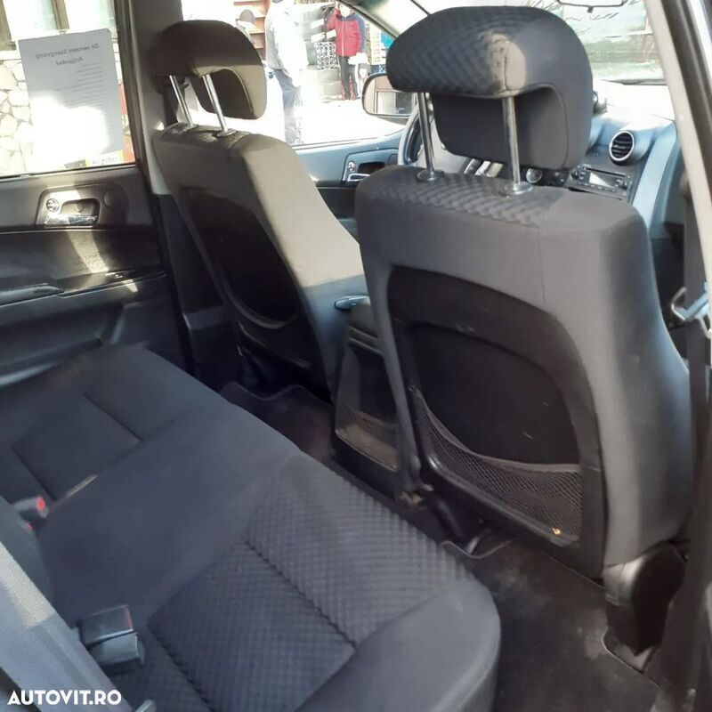 Negru Utilizat 2006 Ssangyong Actyon SUV | 2.800 EUR - Imagine 1/4