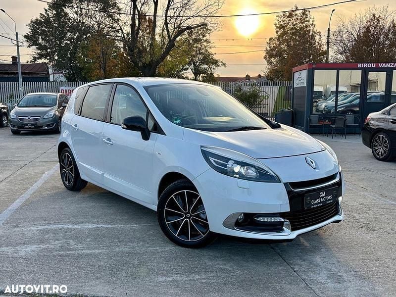 Culoarealb Utilizat 2013 Renault Scénic III Bose Edition Monovolum | 6.150 EUR (Preț OK) - Imagine 1/4