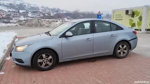 Second-hand Chevrolet Cruze LS 113 CP (83 kW) 2009 Berlinǎ