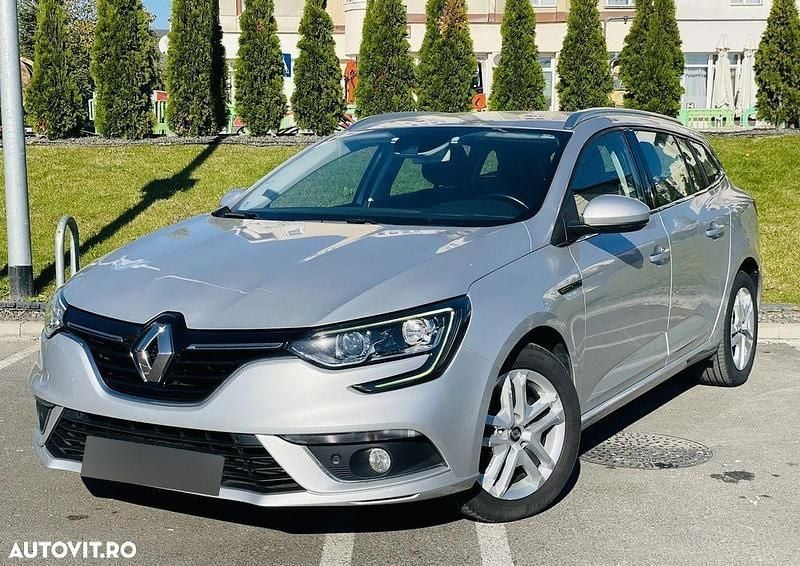 Gri Second-hand 2019 Renault Mégane GrandTour Business Break | 8.800 EUR (Preț OK) - Imagine 1/4