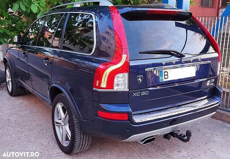 Second-hand Volvo XC90 Summum 200 CP (147 kW) 2012 Culoarealbastru SUV