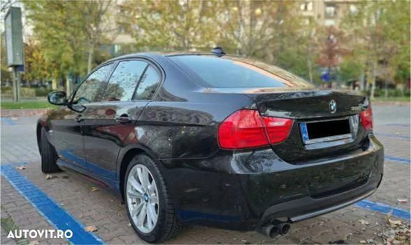 Second-hand BMW 325 Sport Line 218 CP (160 kW) 2011 Culoarenegru Berlinǎ
