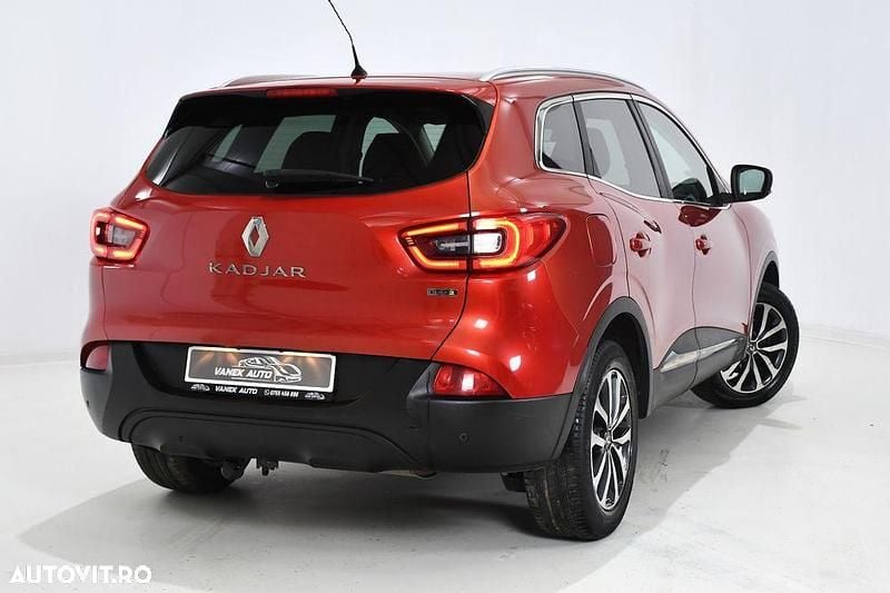 Second-hand Renault Kadjar Business 110 CP (80 kW) 2018 Culoarerosu SUV