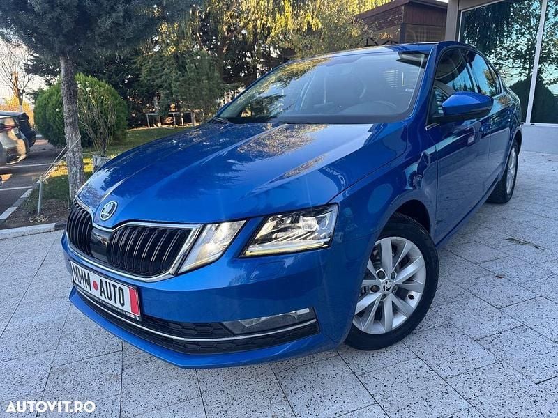 Culoarealbastru Utilizat 2019 Skoda Octavia Ambition Berlinǎ | 11.900 EUR (Preț bun) - Imagine 1/4