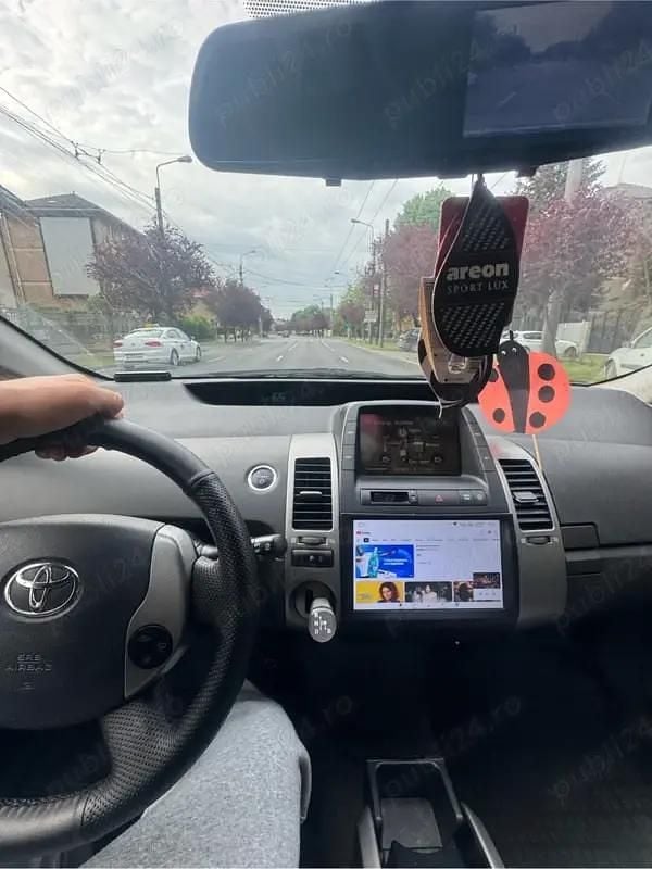 Second-hand Toyota Prius 100 CP (73 kW) 2004 Hatchback