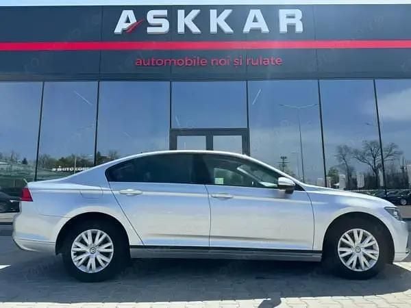 Second-hand VW Passat Advance 150 CP (110 kW) 2020 Argint Berlinǎ